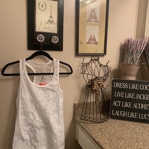 Spoiled take top white with a design in the front